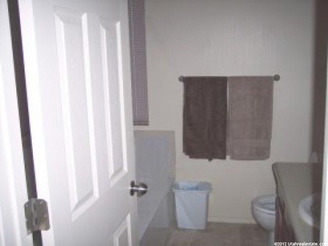 1464 N 2475 W, Clinton, UT 84015 — photo 7