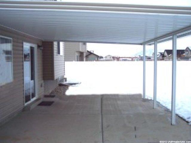 1464 N 2475 W, Clinton, UT 84015 — photo 10