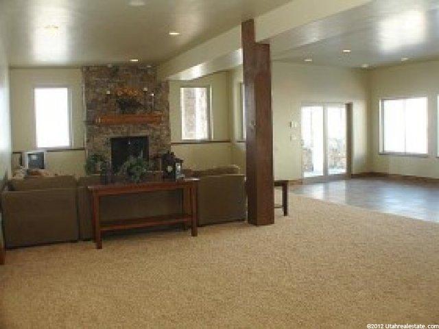 983 N Maple Dr, Huntsville, UT 84317 — photo 7