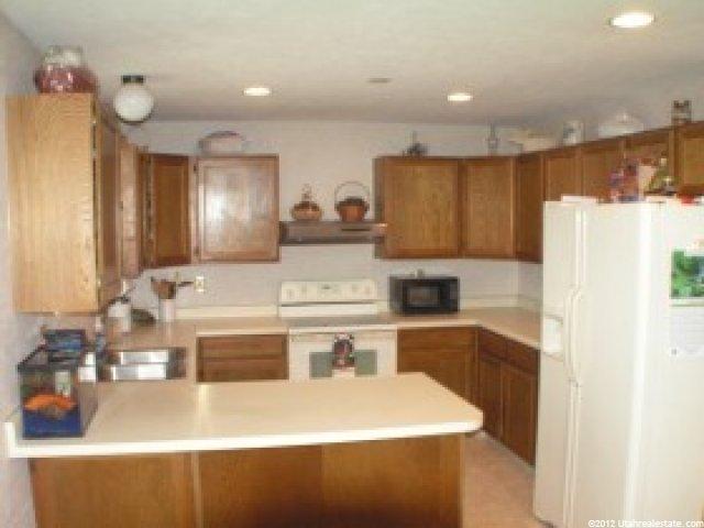 9174 S Winter Wren Dr E, Sandy, UT 84093 — photo 4