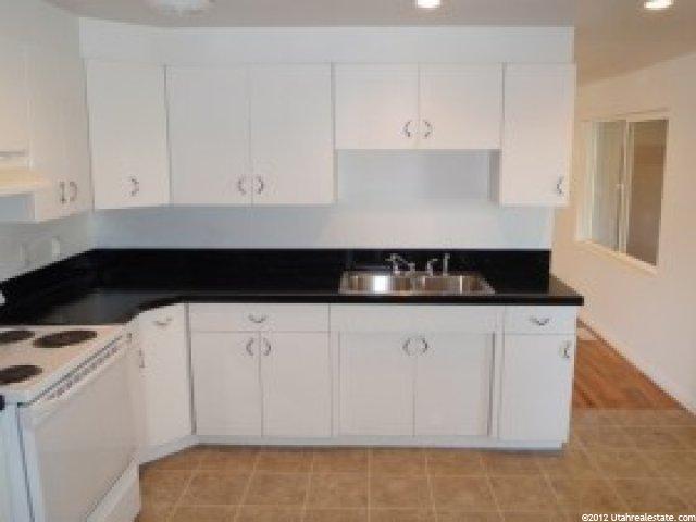 1711 N 400 W, Sunset, UT 84015 — photo 4