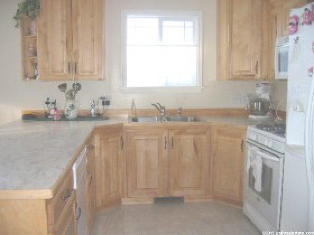 10943 N Wallace Ln, Thatcher, UT 84337 — photo 2