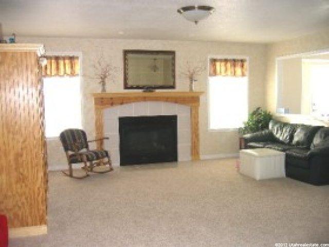 10943 N Wallace Ln, Thatcher, UT 84337 — photo 4