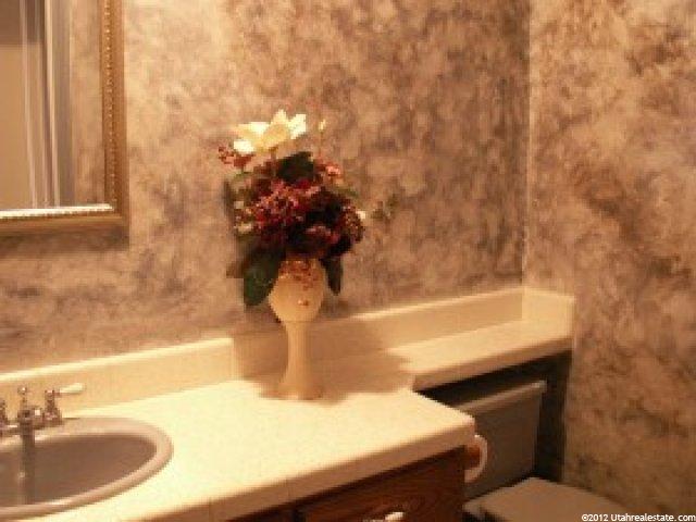 4865 S 800 E, South Ogden, UT 84403 — photo 4
