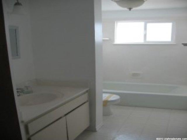 5824 S 5100 W, Hooper, UT 84315 — photo 3
