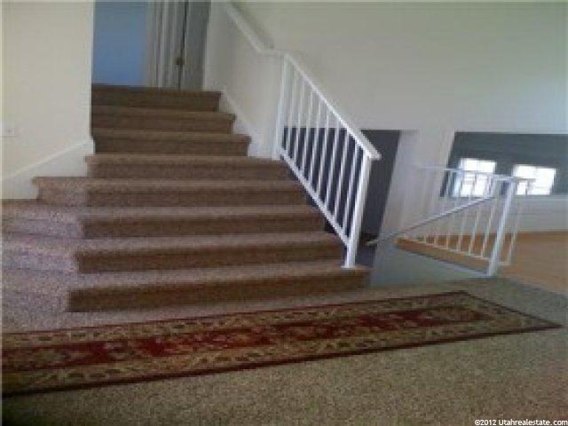 5326 Vista Dr, Roy, UT 84067 — photo 3