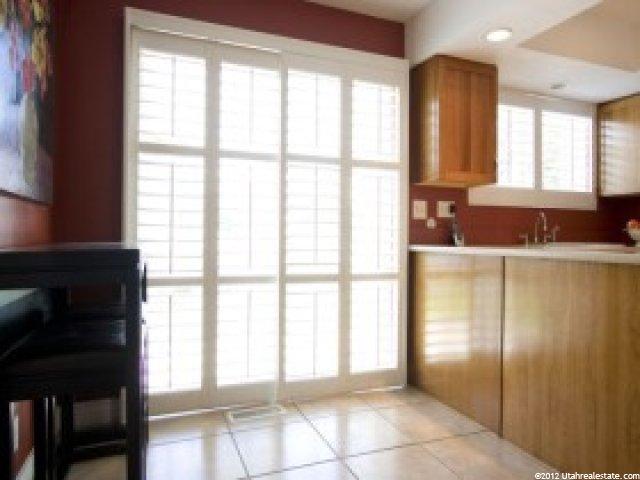 8498 S Terrace Dr E, Sandy, UT 84093 — photo 3