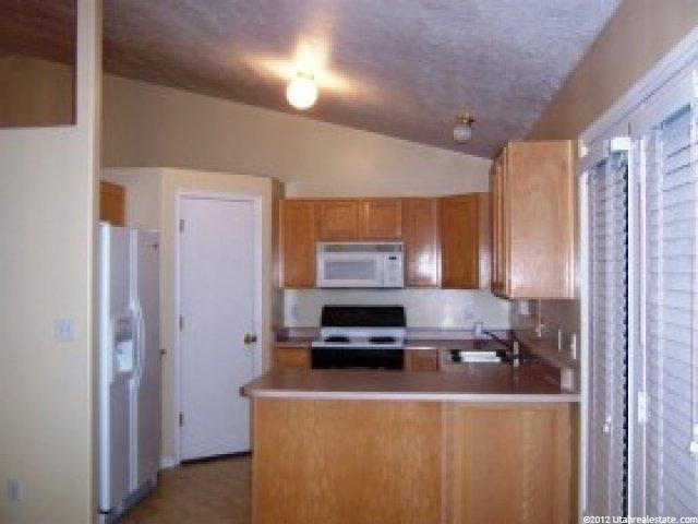 1870 N 50 W, Layton, UT 84041 — photo 2