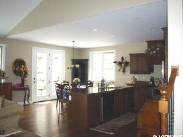 918 Mahogany Dr, Fruit Heights, UT 84037 — photo 5