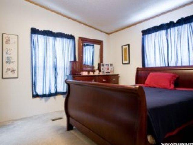 5127 S 2875 W, Roy, UT 84067 — photo 7