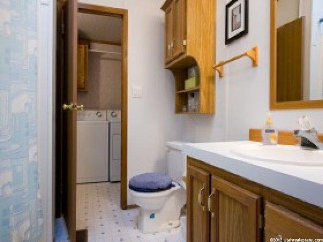 5127 S 2875 W, Roy, UT 84067 — photo 8
