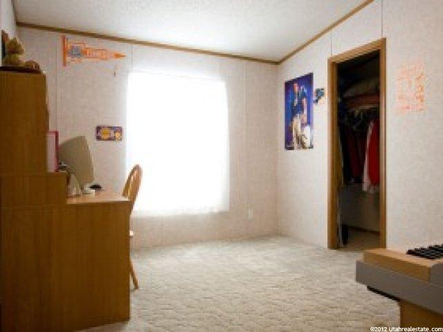 5127 S 2875 W, Roy, UT 84067 — photo 10