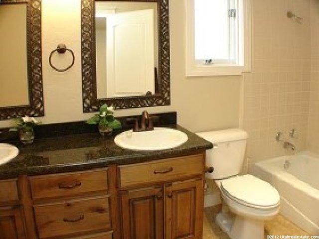 445 E Indian Springs Rd, Bountiful, UT 84010 — photo 11