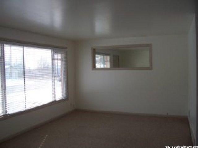 231 E Crestwood Rd, Kaysville, UT 84037 — photo 6