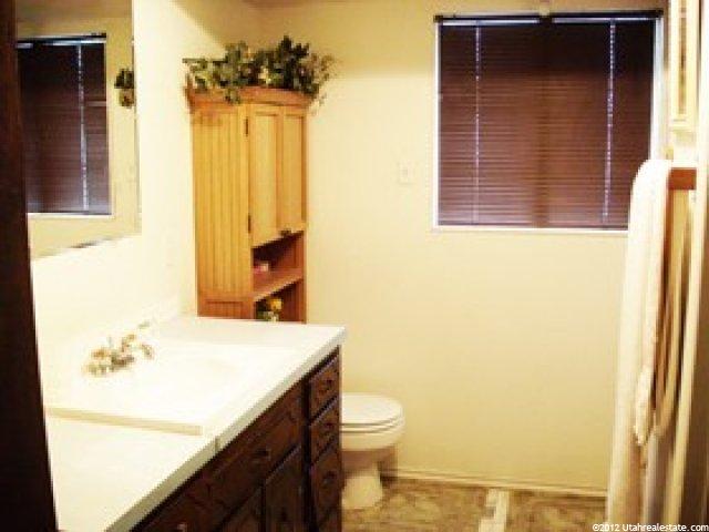 395 N 200 W, Hyde Park, UT 84318 — photo 6