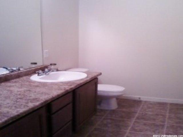 423 E 640 S, Vernal, UT 84078 — photo 4