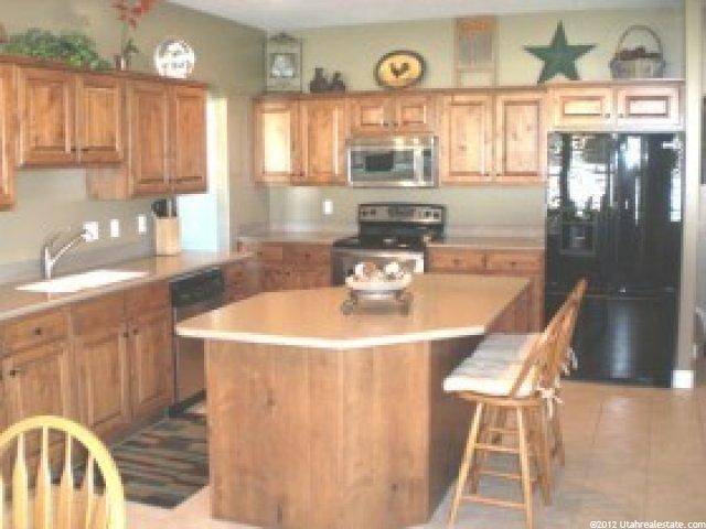 3243 N 1325 W, Pleasant View, UT 84414 — photo 3