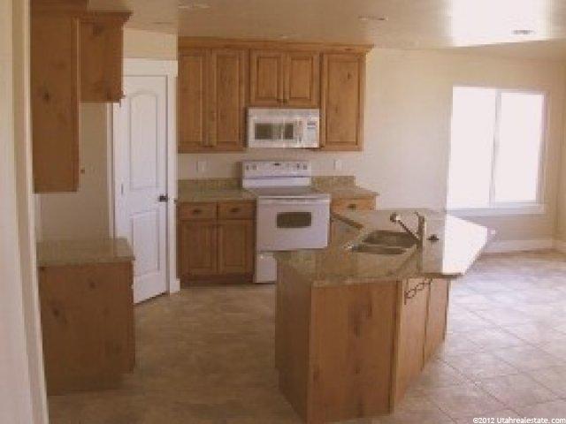 797 Frontier Rd, Grantsville, UT 84029 — photo 4