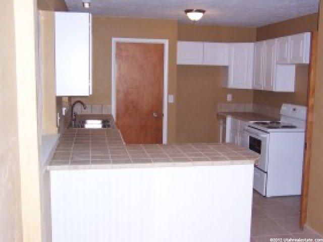 647 W 3500 S, Bountiful, UT 84010 — photo 3