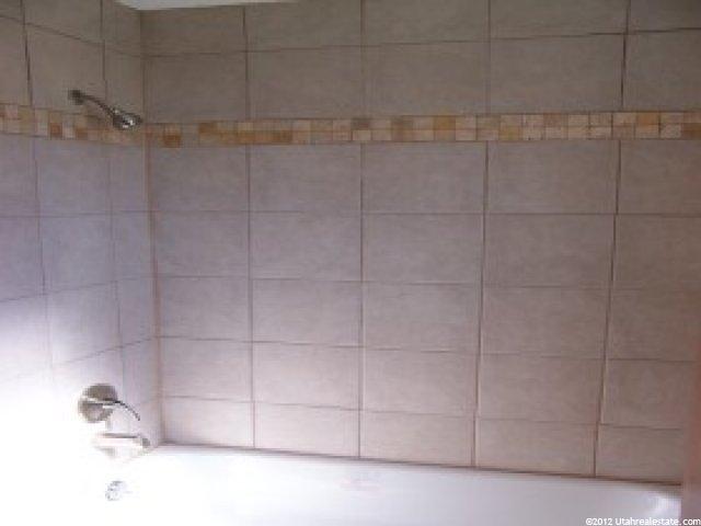647 W 3500 S, Bountiful, UT 84010 — photo 6