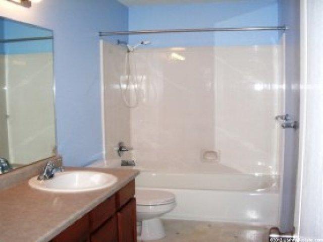 2382 Doral Dr, Syracuse, UT 84075 — photo 8