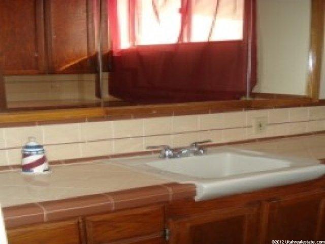 3208 S Tyler Ave, Ogden, UT 84403 — photo 8