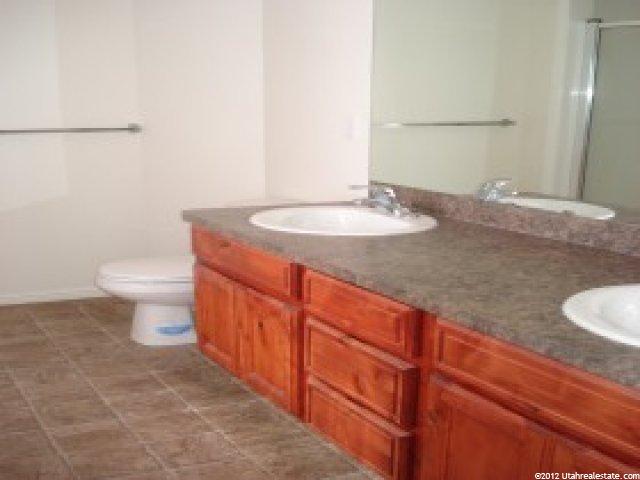 128 E 2100 S, Clearfield, UT 84015 — photo 9