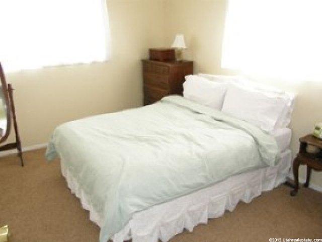 137 Dixie Ave, Layton, UT 84041 — photo 2