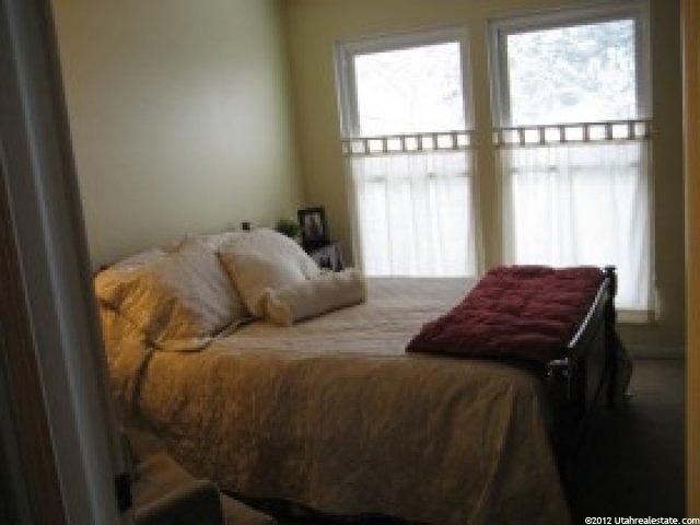 3045 Orchard Dr, Bountiful, UT 84010 — photo 3
