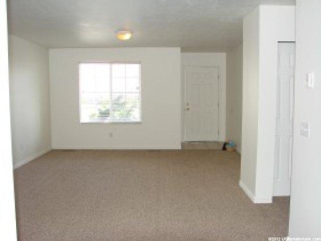 19 W 1850 N #29, Layton, UT 84041 — photo 2