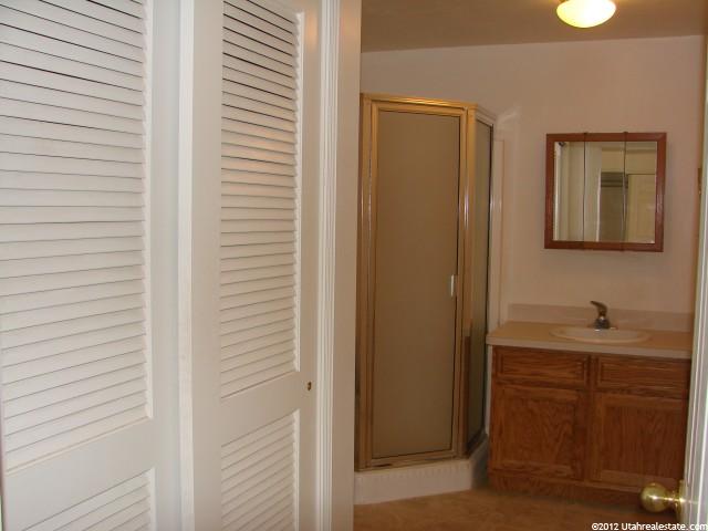 41 W 1850 N #47, Layton, UT 84041 — photo 11