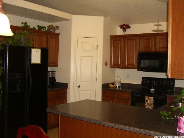 4503 S 3475 W, West Haven, UT 84401 — photo 2
