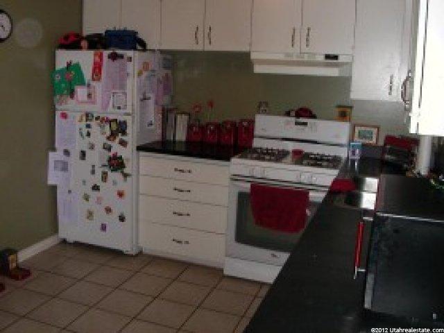 88 W 50 S #J2, Centerville, UT 84014 — photo 2