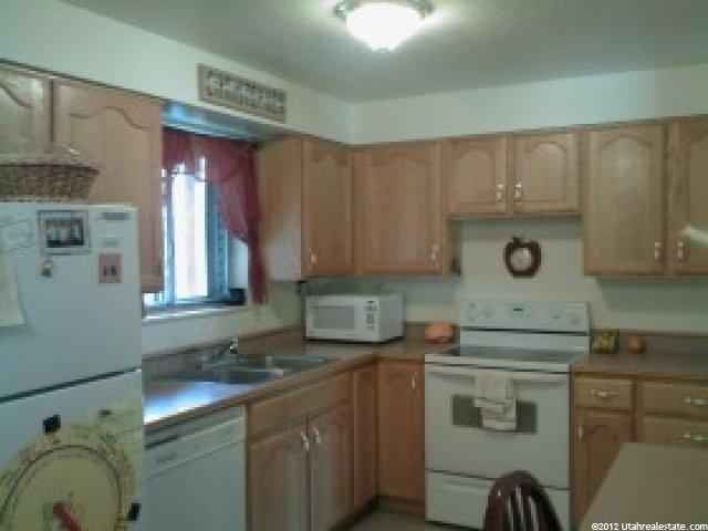 31 N 300 E, Moroni, UT 84646 — photo 4
