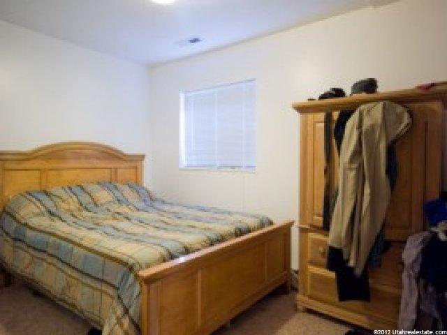 446 N 400 E, Centerville, UT 84014 — photo 12