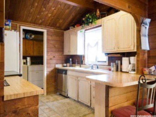 446 N 400 E, Centerville, UT 84014 — photo 3