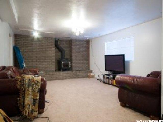 446 N 400 E, Centerville, UT 84014 — photo 5