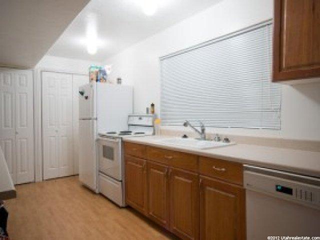 446 N 400 E, Centerville, UT 84014 — photo 7