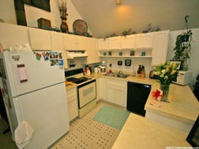 900 E 8600 S, Paradise, UT 84328 — photo 3
