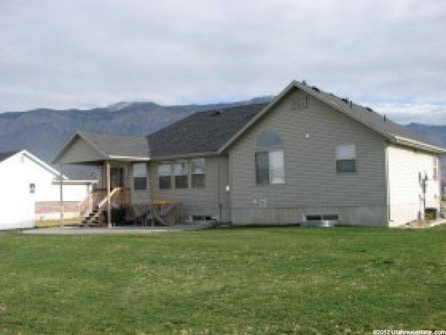 3523 N 3000 W, Farr West, UT 84404 — photo 4
