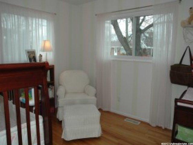 364 Mountain View Dr, Sandy, UT 84070 — photo 9