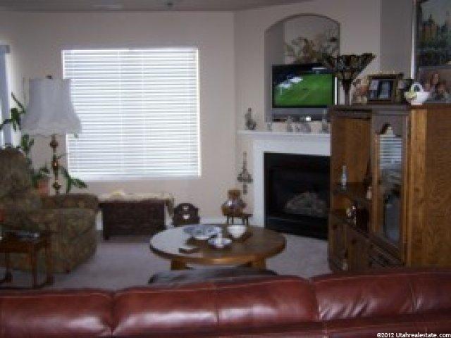 2081 Evans Cove Loop, Layton, UT 84041 — photo 4