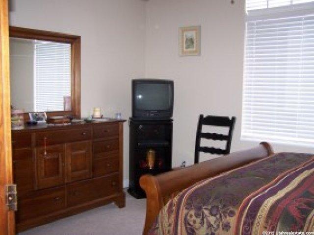 2081 Evans Cove Loop, Layton, UT 84041 — photo 10