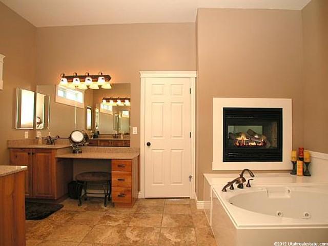 225 N 390 W, Wellsville, UT 84339 — photo 9
