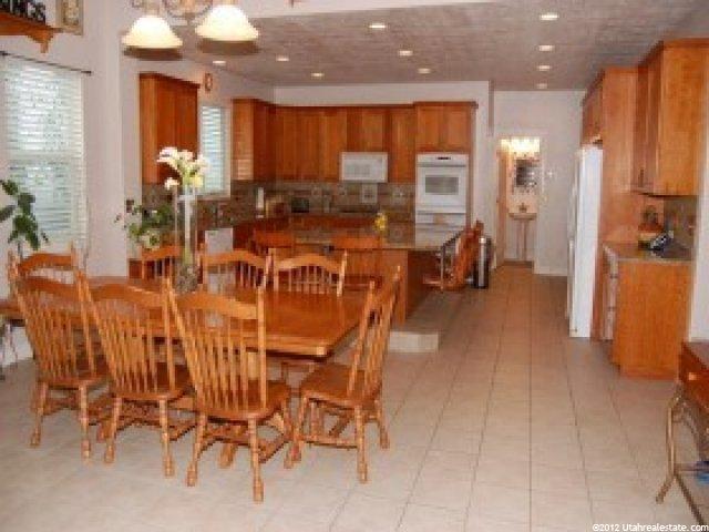 378 Lofty Ln, North Salt Lake, UT 84054 — photo 2