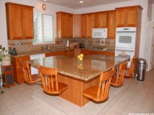 378 Lofty Ln, North Salt Lake, UT 84054 — photo 4