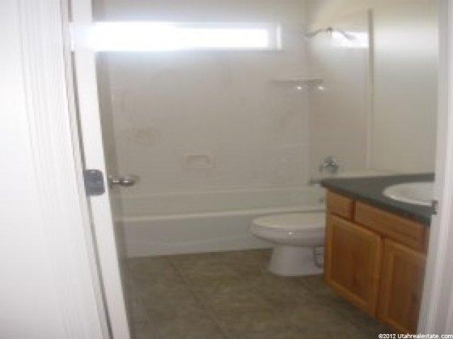 1934 N 2645 W, Clinton, UT 84015 — photo 4