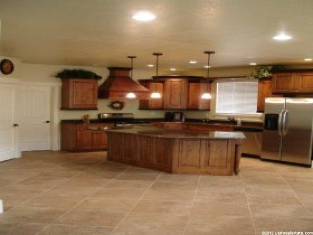 1565 S 3150 W, Vernal, UT 84078 — photo 4