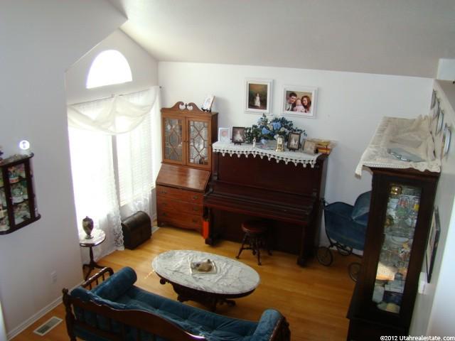 1054 E 1200 N, Ogden, UT 84404 — photo 3