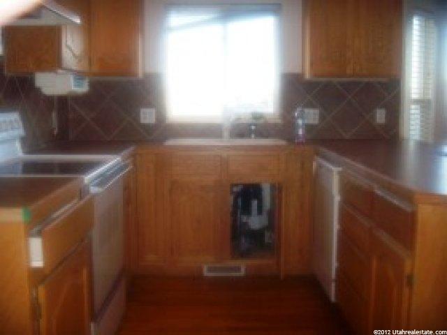 4387 W Courtney Ct, West Jordan, UT 84088 — photo 3